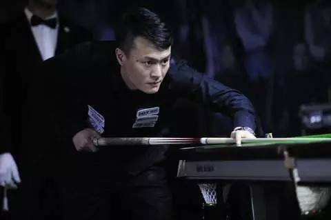 国家队的中 国家队的中