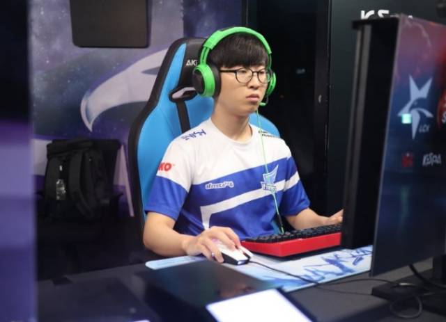 把握射门机 把握射门机