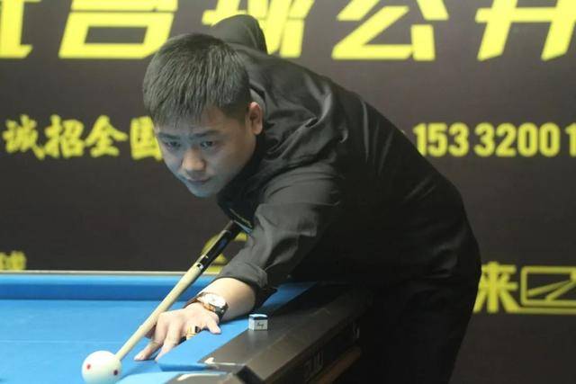 场比赛中 场比赛中