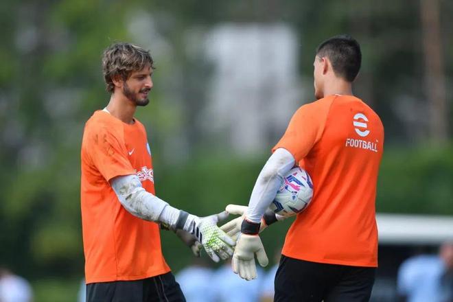 年际波动 年际波动